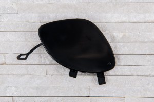 MERCEDES E-CLASS W213 2016+ ZAŚLEPKA PRZEDNIEGO ZDERZAKA HAKA HOLOWNICZEGO A2138850222