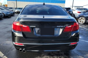 BMW SERIA 5 F10 2014-2017 PO FACELIFTINGU CHROMOWANA LISTWA ODBLASKU TYLNEGO LEWA 51127341675