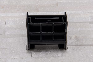 BMW SERIA 5 E60 2003-2010 UCHWYT DOLNY CHŁODNICY 17117542517