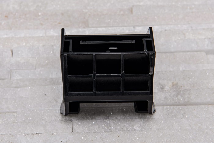 BMW SERIA 5 E61 2003-2010 UCHWYT DOLNY CHŁODNICY 17117542517