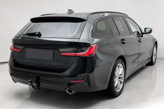 BMW SERIA 3 G21 2018+ ODBLASK LAMPA TYLNEGO ZDERZAKA PRAWA 63147420448