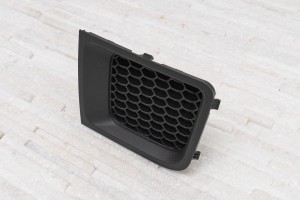 JEEP RENEGADE I BU 2015-2018 ZAŚLEPKA PRZEDNIEGO ZDERZAKA LEWA 5XB62LXHAA