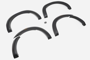 FORD RANGER T8 2019+ POSZERZENIA BŁOTNIKÓW Z ODBLASKIEM