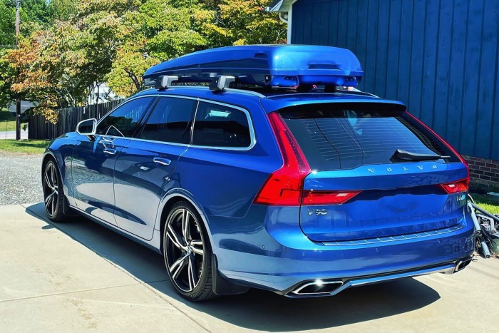 VOLVO V90 2017-2021 CHLAPACZE