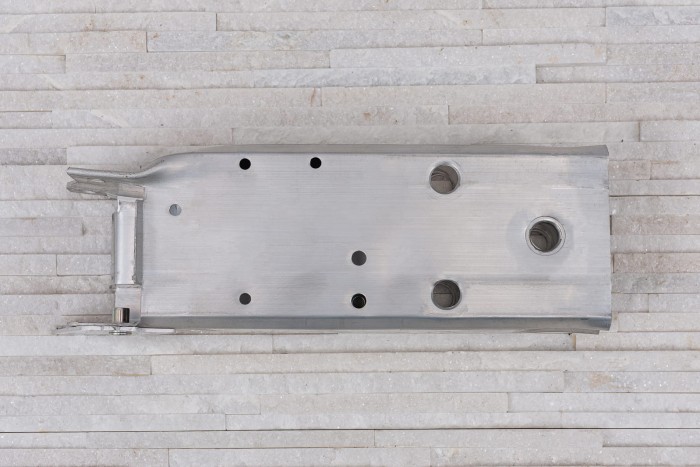 BMW SERIA 1 F20 2011-2019 ALUMINIOWE WZMOCNIENIE PRZEDNIEGO ZDERZAKA STREFA ZGNIOTU PRAWA 51117266192