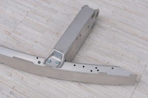BMW SERIA 7 F02 2008-2013 PRZED FACELIFTINGIEM ALUMINIOWA BELKA WZMOCNIENIE PRZEDNIEGO ZDERZAKA 51117183853