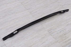 BMW SERIA 7 F02 2008-2015 BELKA DOLNA WSPORNIK PRZEDNIEGO ZDERZAKA 51117067744