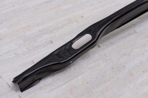 BMW SERIA 7 F04 2010-2015 BELKA DOLNA WSPORNIK PRZEDNIEGO ZDERZAKA 51117067744