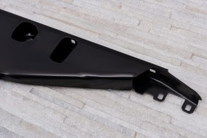 BMW SERIA 7 F02 2008-2015 GÓRNE WZMOCNIENIE CZOŁOWE PRZEDNIEGO ZDERZAKA 51647199417