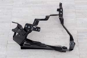 MERCEDES C-CLASS W204 2007-2014 MOCOWANIE REFLEKTORA LEWE A2046200991