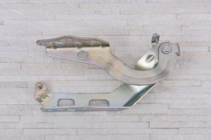 MERCEDES C-CLASS W205 2014-2018 PRZED FACELIFTINGIEM ZAWIAS POKRYWY MASKI PRAWY A2058800728