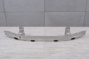BMW SERIA 5 E60 2003-2007 PRZED FACELIFTINGIEM ALUMINIOWA BELKA WZMOCNIENIE PRZEDNIEGO ZDERZAKA 51117033696