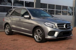MERCEDES GLE W166 2015-2019 KRATKA WLOTU POWIETRZA MASKI PRAWA A1668800205