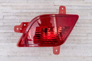 OPEL MOKKA I A J13 2012-2016 PRZED FACELIFTINGIEM LAMPA PRZECIWMGIELNA TYLNA LEWA 95418171