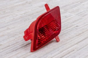 OPEL MOKKA A J13 2012-2016 PRZED FACELIFTINGIEM LAMPA PRZECIWMGIELNA TYLNA LEWA 95418171