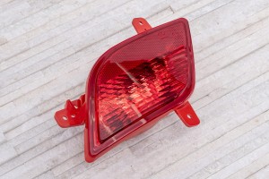 OPEL MOKKA A J13 2012-2016 PRZED FACELIFTINGIEM LAMPA PRZECIWMGIELNA TYLNA LEWA 95418171