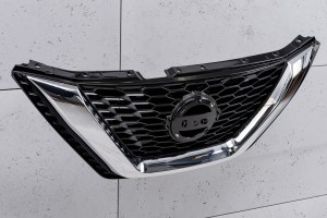 NISSAN QASHQAI II J11 2017-2021 PO FACELIFTINGU GRILL PRZEDNI ATRAPA CHŁODNICY 62310DF60A