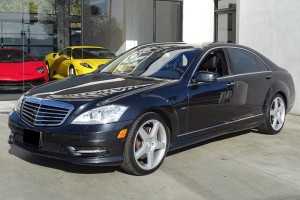 MERCEDES S-CLASS W221 2009-2013 PO FACELIFTINGU KRATKA PRZEDNIEGO ZDERZAKA ŚRODKOWA A2218852322