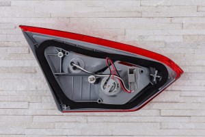 FORD FOCUS MK3 III SEDAN 2010-2014 PRZED FACELIFTINGIEM LAMPA KLAPY TYLNEJ PRAWA BM5113A602AD