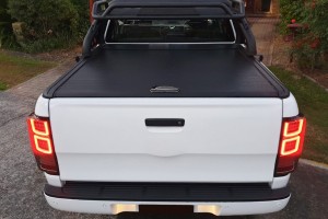 JEEP GLADIATOR JT 2018+ ALUMINIOWA ROLETA PAKI