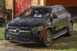 MERCEDES GLA H247 2020+ STOPNIE BOCZNE PROGI SAMOCHODOWE