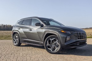 HYUNDAI TUCSON IV NX4 2020+ STOPNIE BOCZNE PROGI SAMOCHODOWE