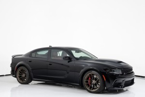 MASKA Z WYGLUSZENIEM DODGE CHARGER 2021+ 68529909AA