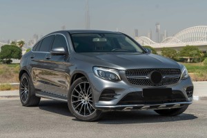 MERCEDES GLC COUPE C253 2015-2019 PRZED LIFTINGIEM GRILL DIAMOND CZARNY Z KAMERĄ