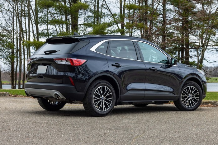 FORD KUGA MK3 III 2019+ LISTWA TYLNEGO BŁOTNIKA PRAWA LV4BS286D02EAW