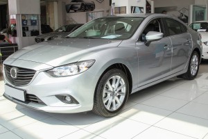 MAZDA 6 III GJ 2012-2014 PRZED FACELIFTINGIEM CHROMOWANA LISTWA GRILLA PRAWA GHP9507J1C