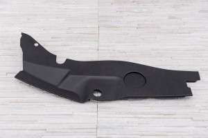 DODGE CHARGER II 2010-2014 PRZED FACELIFTINGIEM GÓRNA OSŁONA CHŁODNICY PRAWA 5182336AA