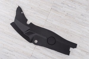 DODGE CHARGER II 2010-2014 PRZED FACELIFTINGIEM GÓRNA OSŁONA CHŁODNICY PRAWA 5182336AA