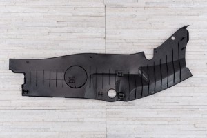 DODGE CHARGER II 2010-2014 PRZED FACELIFTINGIEM GÓRNA OSŁONA CHŁODNICY PRAWA 5182336AA