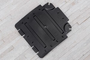 BMW SERIA 1 E88 2007-2013 ZAŚLEPKA PRZEDNIEGO NADKOLA 51712993140