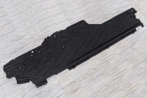 MERCEDES C-CLASS W205 2014-2021 MATERIAŁOWA OSŁONA PODWOZIA LEWA A2056841900