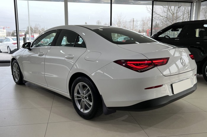 MERCEDES CLA C118 W118 2019+ CHLAPACZE