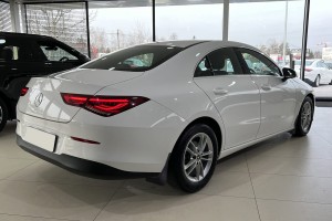 MERCEDES CLA C118 W118 2019+ CHLAPACZE