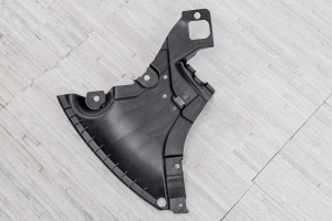 MERCEDES C-CLASS S206 AMG 2021+ OSŁONA POD PRZEDNI ZDERZAK PRAWA A2065202400