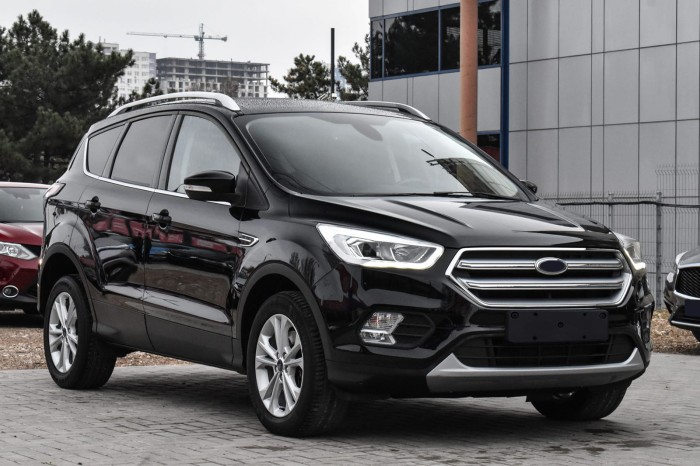 FORD KUGA MK2 II 2016-2019 PO FACELIFTINGU RAMKA TABLICY REJESTRACYJNEJ GV4B17A385AA