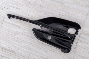 FORD ESCAPE MK4 IV 2019+ ST-LINE KRATKA ZDERZAKA RAMKA LAMPY PRZECIWMGIELNEJ PRZEDNIEJ LEWA LV4B17K947SAW