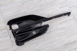 FORD ESCAPE MK4 IV 2019+ ST-LINE KRATKA ZDERZAKA RAMKA LAMPY PRZECIWMGIELNEJ PRZEDNIEJ PRAWA LV4B17K946SAW