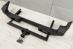 SUZUKI JIMNY 1998-2018 STALOWY ZDERZAK TYLNY Z HAKIEM