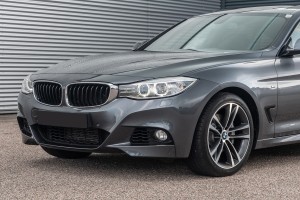 BMW SERIA 3 F34 GRAN TURISMO 2013-2020 ZAŚLEPKA HALOGENU KRATKA ZDERZAKA PRAWA 51118057324