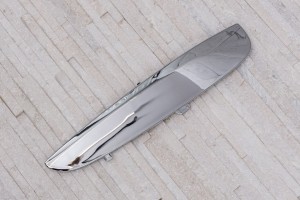 BMW X6 F16 2014-2019 LISTWA BŁOTNIKA WLOTU POWIETRZA PRAWA 51767347516