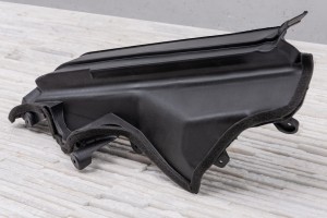BMW X5 E70 2006-2013 PRZEGRODA KOMORY SILNIKA PRAWA 51717169420