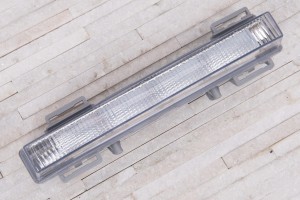 MERCEDES GL X166 2012-2015 PRAWA LAMPA DO JAZDY DZIENNEJ DRL LED A0999068201