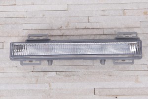 MERCEDES GLK X204 AMG 2008-2012 PRAWA LAMPA DO JAZDY DZIENNEJ DRL LED A0999068201