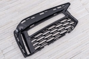 BMW SERIA 5 G31 2017+ KRATKA WLOTU POWIETRZA PRAWA 51118068340 / 51118064964