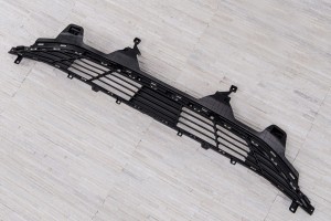 HYUNDAI TUCSON IV NX4 2020+ KRATKA PRZEDNIEGO DOLNEGO ZDERZAKA ŚRODKOWA 86531N7020