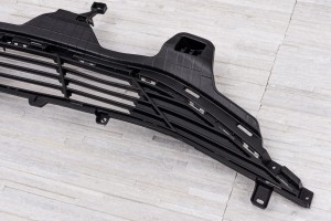 HYUNDAI TUCSON IV NX4 2020+ KRATKA PRZEDNIEGO DOLNEGO ZDERZAKA ŚRODKOWA 86531N7020